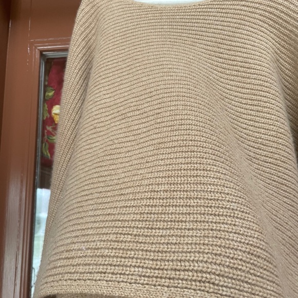 SOLD-Lou & Grey 100% Cashmere Ribbed Sweater - Picture 9 of 15